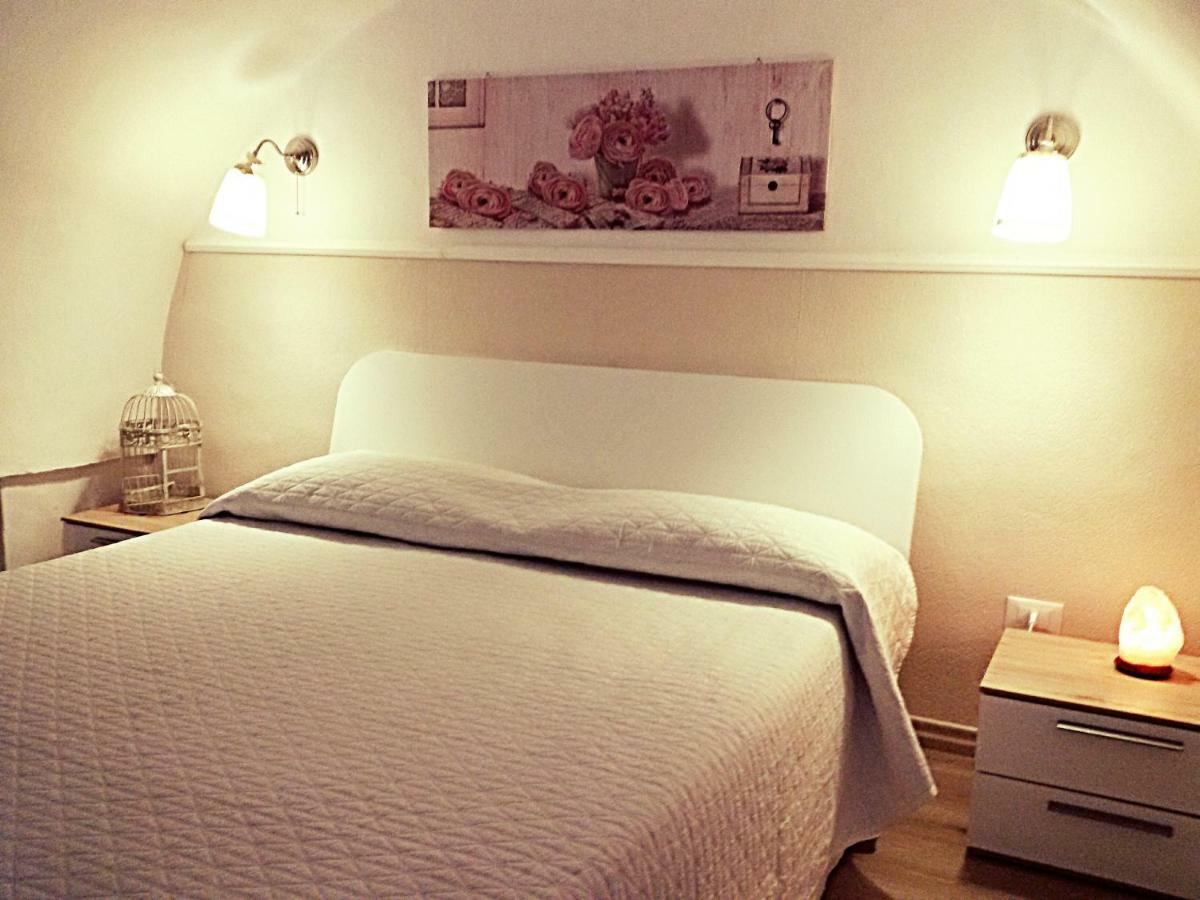 Il Casale Dei Principi Bed & Breakfast Lecce Bagian luar foto