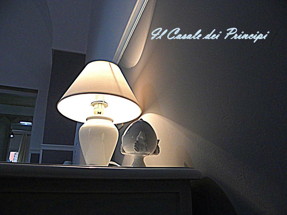 Il Casale Dei Principi Bed & Breakfast Lecce Bagian luar foto